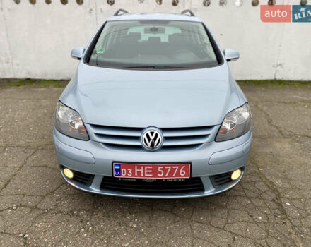 Серый Фольксваген Гольф Плюс, объемом двигателя 1.4 л и пробегом 199 тыс. км за 7500 $, фото 6 на Automoto.ua
