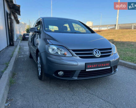 Сірий Фольксваген Golf Plus, об'ємом двигуна 1.4 л та пробігом 137 тис. км за 7950 $, фото 37 на Automoto.ua