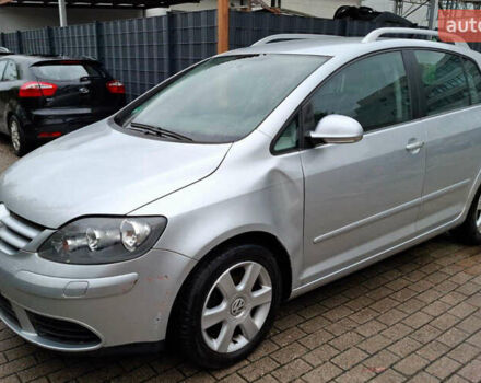 Серый Фольксваген Гольф Плюс, объемом двигателя 0 л и пробегом 190 тыс. км за 6150 $, фото 4 на Automoto.ua