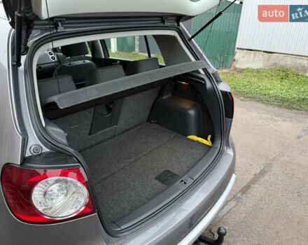 Серый Фольксваген Гольф Плюс, объемом двигателя 1.6 л и пробегом 225 тыс. км за 7399 $, фото 62 на Automoto.ua