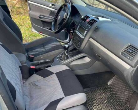 Фольксваген Гольф Плюс 2008 в Бориславе на Automoto.ua Серый Фольксваген Гольф Плюс, объемом двигателя 1.6 л и пробегом 100 тыс. км за 6000 $, фото 10 на Automoto.ua