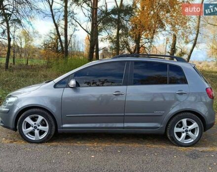 Фольксваген Гольф Плюс 2008 в Коростене на Automoto.ua Серый Фольксваген Гольф Плюс, объемом двигателя 1.6 л и пробегом 194 тыс. км за 6850 $, фото 8 на Automoto.ua