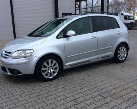 Серый Фольксваген Гольф Плюс, объемом двигателя 1.4 л и пробегом 195 тыс. км за 6800 $, фото 3 на Automoto.ua