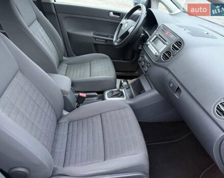 Серый Фольксваген Гольф Плюс, объемом двигателя 1.6 л и пробегом 189 тыс. км за 8400 $, фото 36 на Automoto.ua