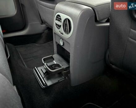 Серый Фольксваген Гольф Плюс, объемом двигателя 1.4 л и пробегом 121 тыс. км за 7400 $, фото 67 на Automoto.ua