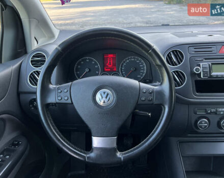 Сірий Фольксваген Golf Plus, об'ємом двигуна 1.4 л та пробігом 193 тис. км за 5650 $, фото 25 на Automoto.ua