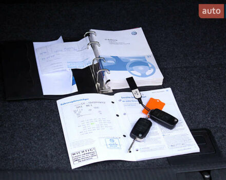 Серый Фольксваген Гольф Плюс, объемом двигателя 1.6 л и пробегом 189 тыс. км за 7800 $, фото 56 на Automoto.ua