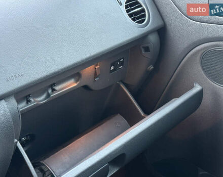 Серый Фольксваген Гольф Плюс, объемом двигателя 0 л и пробегом 166 тыс. км за 5800 $, фото 37 на Automoto.ua