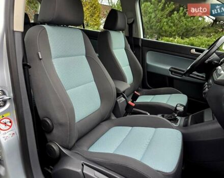 Серый Фольксваген Гольф Плюс, объемом двигателя 1.4 л и пробегом 121 тыс. км за 7400 $, фото 46 на Automoto.ua