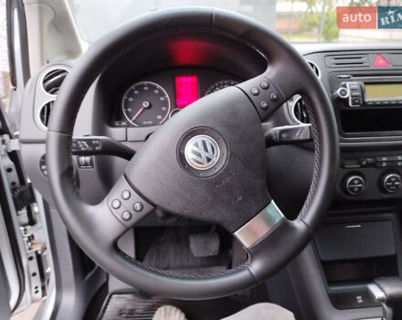 Серый Фольксваген Гольф Плюс, объемом двигателя 1.4 л и пробегом 225 тыс. км за 7550 $, фото 6 на Automoto.ua