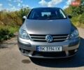 Сірий Фольксваген Golf Plus, об'ємом двигуна 1.6 л та пробігом 250 тис. км за 7400 $, фото 2 на Automoto.ua