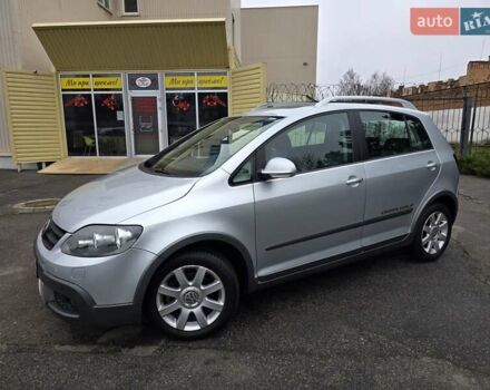 Серый Фольксваген Гольф Плюс, объемом двигателя 1.4 л и пробегом 121 тыс. км за 7400 $, фото 10 на Automoto.ua