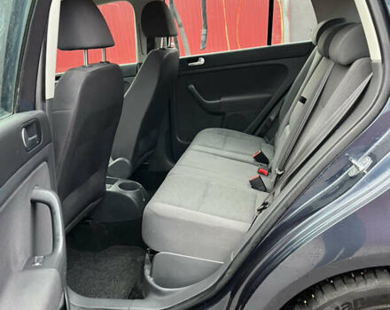 Серый Фольксваген Гольф Плюс, объемом двигателя 1.6 л и пробегом 230 тыс. км за 5600 $, фото 14 на Automoto.ua