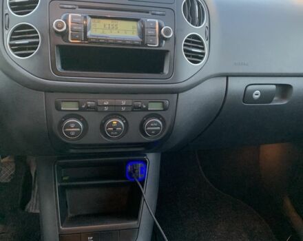 Серый Фольксваген Гольф Плюс, объемом двигателя 1.6 л и пробегом 160 тыс. км за 6200 $, фото 7 на Automoto.ua