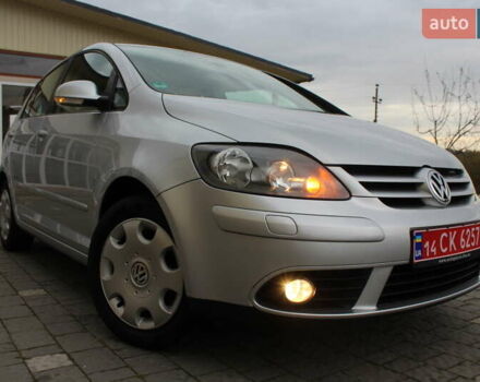 Фольксваген Гольф Плюс 2008 в Трускавце на Automoto.ua Серый Фольксваген Гольф Плюс, объемом двигателя 1.6 л и пробегом 195 тыс. км за 6790 $, фото 10 на Automoto.ua