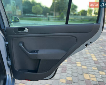 Фольксваген Гольф Плюс 2008 в Луцке на Automoto.ua Серый Фольксваген Гольф Плюс, объемом двигателя 1.4 л и пробегом 169 тыс. км за 7350 $, фото 26 на Automoto.ua