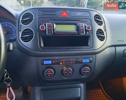 Сірий Фольксваген Golf Plus, об'ємом двигуна 1.4 л та пробігом 207 тис. км за 7200 $, фото 22 на Automoto.ua