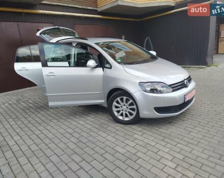 Сірий Фольксваген Golf Plus, об'ємом двигуна 0 л та пробігом 173 тис. км за 8600 $, фото 26 на Automoto.ua