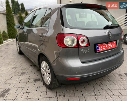 Серый Фольксваген Гольф Плюс, объемом двигателя 0 л и пробегом 218 тыс. км за 6300 $, фото 9 на Automoto.ua
