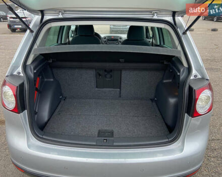 Фольксваген Гольф Плюс 2009 в Ровно на Automoto.ua Серый Фольксваген Гольф Плюс, объемом двигателя 1.6 л и пробегом 172 тыс. км за 7550 $, фото 41 на Automoto.ua