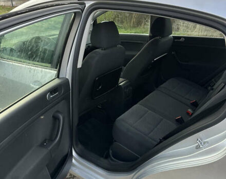 Серый Фольксваген Гольф Плюс, объемом двигателя 1.6 л и пробегом 170 тыс. км за 7000 $, фото 10 на Automoto.ua