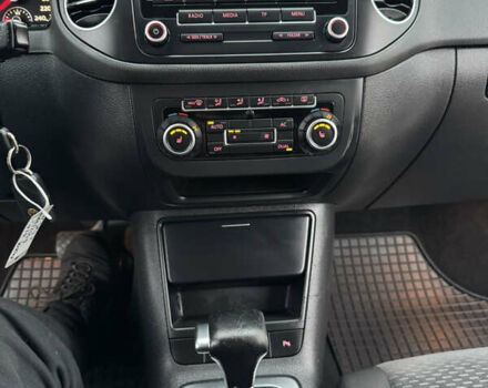 Серый Фольксваген Гольф Плюс, объемом двигателя 1.4 л и пробегом 192 тыс. км за 8300 $, фото 57 на Automoto.ua