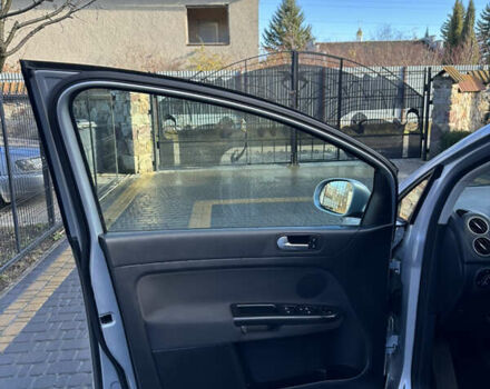 Серый Фольксваген Гольф Плюс, объемом двигателя 1.4 л и пробегом 80 тыс. км за 8100 $, фото 98 на Automoto.ua