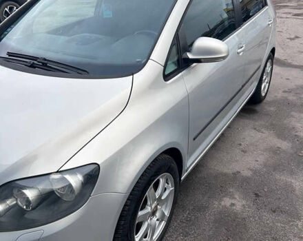 Серый Фольксваген Гольф Плюс, объемом двигателя 1.4 л и пробегом 190 тыс. км за 9200 $, фото 11 на Automoto.ua