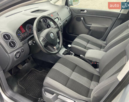 Фольксваген Гольф Плюс 2009 в Ровно на Automoto.ua Серый Фольксваген Гольф Плюс, объемом двигателя 1.6 л и пробегом 172 тыс. км за 7550 $, фото 24 на Automoto.ua