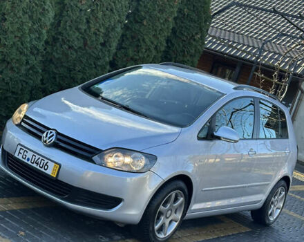 Серый Фольксваген Гольф Плюс, объемом двигателя 1.4 л и пробегом 80 тыс. км за 8100 $, фото 62 на Automoto.ua