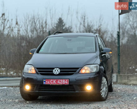Серый Фольксваген Гольф Плюс, объемом двигателя 1.4 л и пробегом 184 тыс. км за 6490 $, фото 7 на Automoto.ua