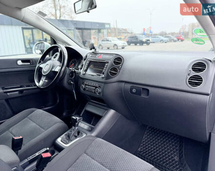 Серый Фольксваген Гольф Плюс, объемом двигателя 1.4 л и пробегом 189 тыс. км за 8200 $, фото 95 на Automoto.ua