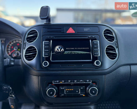 Серый Фольксваген Гольф Плюс, объемом двигателя 1.4 л и пробегом 189 тыс. км за 8000 $, фото 60 на Automoto.ua