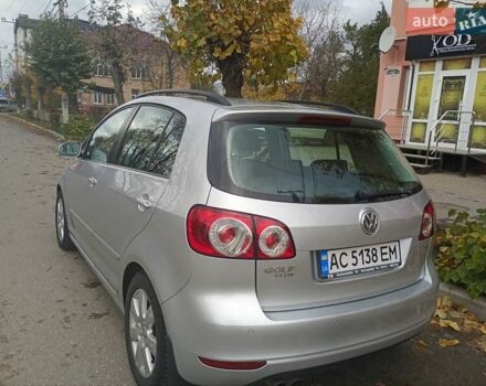 Серый Фольксваген Гольф Плюс, объемом двигателя 1.4 л и пробегом 221 тыс. км за 5577 $, фото 2 на Automoto.ua