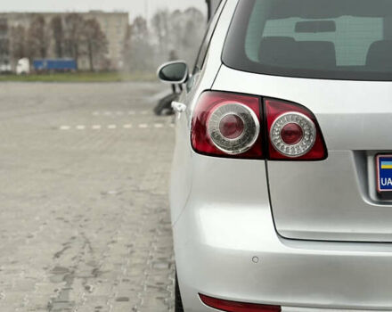 Серый Фольксваген Гольф Плюс, объемом двигателя 1.4 л и пробегом 189 тыс. км за 8200 $, фото 22 на Automoto.ua