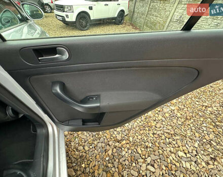 Серый Фольксваген Гольф Плюс, объемом двигателя 1.4 л и пробегом 208 тыс. км за 6999 $, фото 30 на Automoto.ua