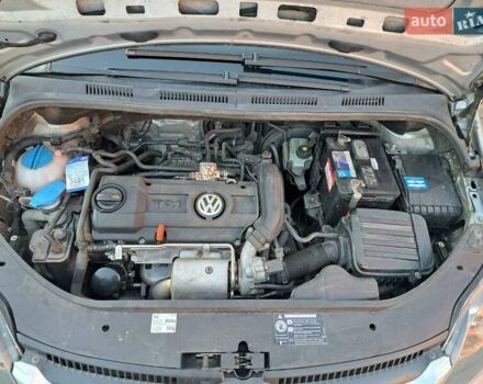 Серый Фольксваген Гольф Плюс, объемом двигателя 1.4 л и пробегом 136 тыс. км за 6000 $, фото 2 на Automoto.ua
