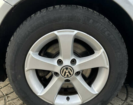 Серый Фольксваген Гольф Плюс, объемом двигателя 1.6 л и пробегом 170 тыс. км за 7000 $, фото 3 на Automoto.ua