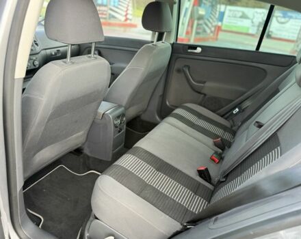 Серый Фольксваген Гольф Плюс, объемом двигателя 1.4 л и пробегом 177 тыс. км за 6400 $, фото 7 на Automoto.ua