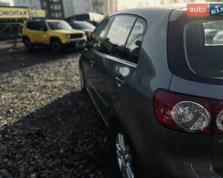 Серый Фольксваген Гольф Плюс, объемом двигателя 1.6 л и пробегом 239 тыс. км за 7400 $, фото 26 на Automoto.ua