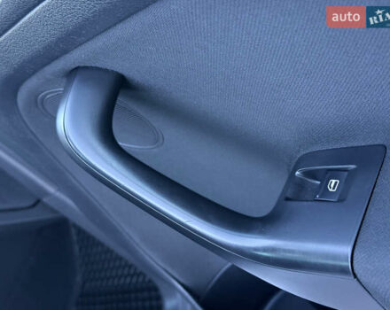 Серый Фольксваген Гольф Плюс, объемом двигателя 1.4 л и пробегом 189 тыс. км за 8000 $, фото 86 на Automoto.ua