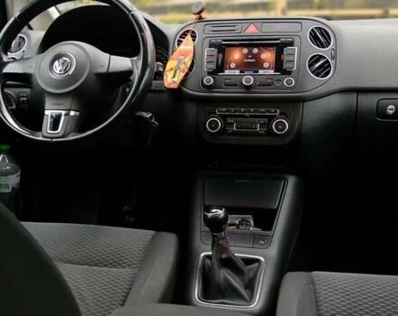 Серый Фольксваген Гольф Плюс, объемом двигателя 1.39 л и пробегом 257 тыс. км за 6700 $, фото 33 на Automoto.ua