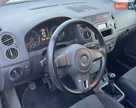 Фольксваген Гольф Плюс 2009 в Полтаве на Automoto.ua Серый Фольксваген Гольф Плюс, объемом двигателя 1.4 л и пробегом 190 тыс. км за 7550 $, фото 12 на Automoto.ua
