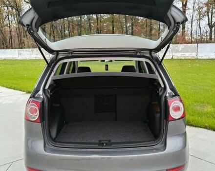 Серый Фольксваген Гольф Плюс, объемом двигателя 1.4 л и пробегом 173 тыс. км за 8700 $, фото 21 на Automoto.ua