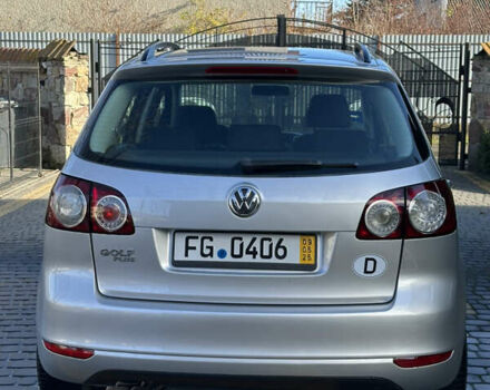 Серый Фольксваген Гольф Плюс, объемом двигателя 1.4 л и пробегом 80 тыс. км за 8100 $, фото 19 на Automoto.ua