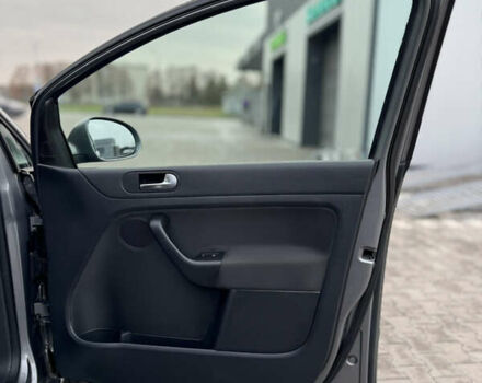 Серый Фольксваген Гольф Плюс, объемом двигателя 1.4 л и пробегом 163 тыс. км за 8300 $, фото 74 на Automoto.ua