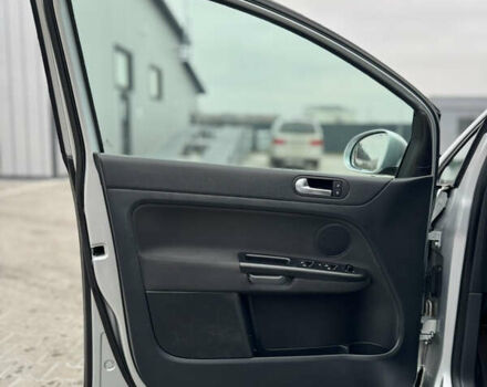 Серый Фольксваген Гольф Плюс, объемом двигателя 1.4 л и пробегом 192 тыс. км за 8300 $, фото 45 на Automoto.ua