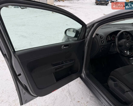 Сірий Фольксваген Golf Plus, об'ємом двигуна 1.4 л та пробігом 223 тис. км за 6750 $, фото 16 на Automoto.ua