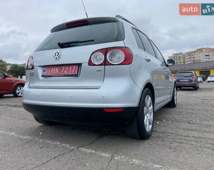 Фольксваген Гольф Плюс 2009 в Ровно на Automoto.ua Серый Фольксваген Гольф Плюс, объемом двигателя 1.6 л и пробегом 172 тыс. км за 7550 $, фото 13 на Automoto.ua