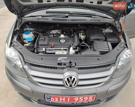 Серый Фольксваген Гольф Плюс, объемом двигателя 1.4 л и пробегом 165 тыс. км за 6900 $, фото 23 на Automoto.ua